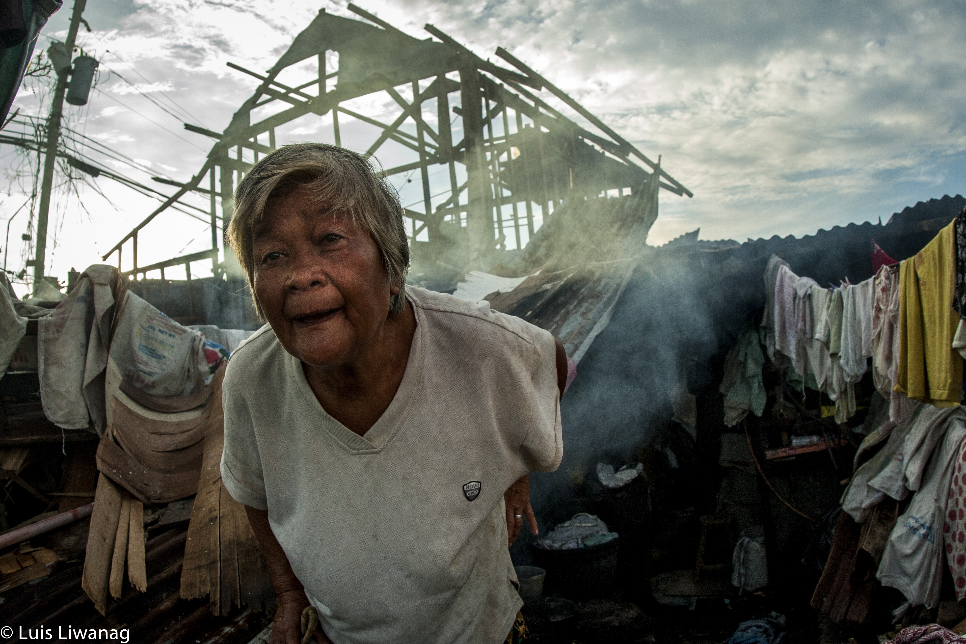Older woman following typhoon Yolanda.